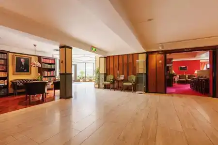 Olden Fjordhotel - 19