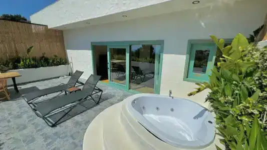 Seaview Faralya - 185