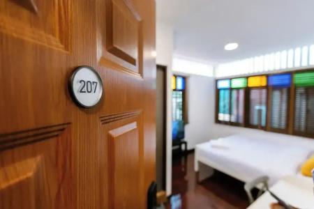 Diff Hostel - 167