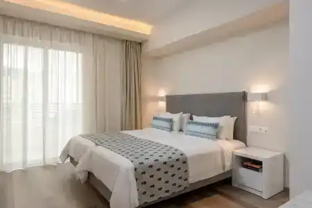 Bio Suites - 171