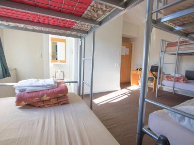Waterloo & Backpackers - 25