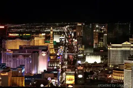 DoubleTree by Hilton Las Vegas Airport - 25