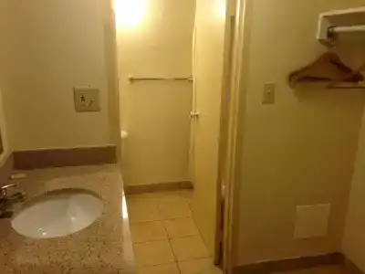 Diamond Inn & Suites - 23