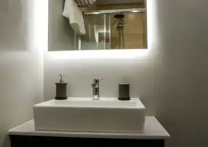 V36 Suites - 53