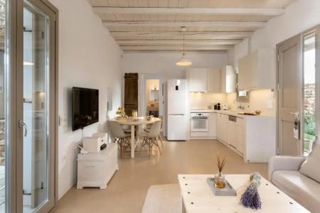 White Tinos Luxury Suites - 120