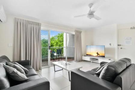 Markham Court - 64