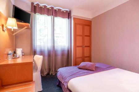 Quality Hôtel Christina Lourdes - 60