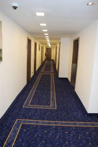 Grand Empire - 9