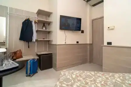 Valentino Centro Storico - 74