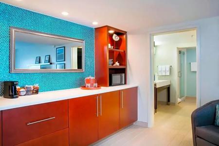 Courtyard by Marriott Barefoot Landing - 44