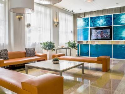 Clevelander - 1