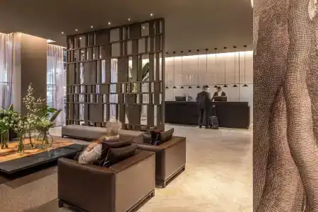 Broadway & Suites - 1