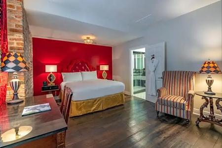 Dauphine Orleans - 20