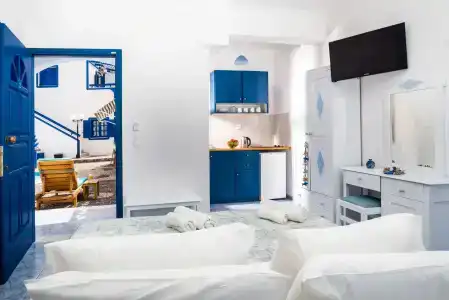 Roula Villa Studios & - 106