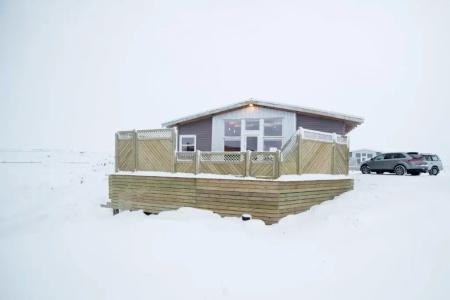 Icelandic Cottages - 35