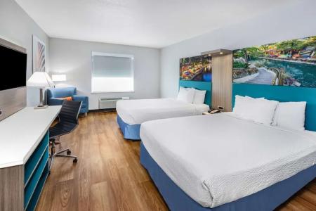 Days Inn & Suites By Wyndham San Antonio Near At&t Center - 23