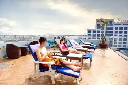 Ritzy Boutique Da Nang - 20