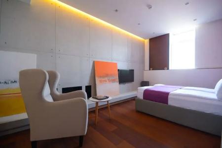 Boutique Rooms - 85