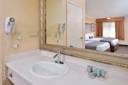Best Western Airpark - Los Angeles Lax Airport - 29