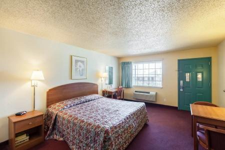 Stay Express Inn Near Ft. Sam Houston - 1