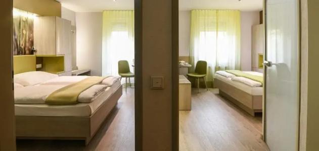 Am Spichernplatz - 79