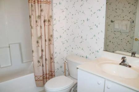 Fairfield Inn North - 8