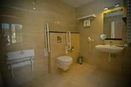Xavin Wellness & Restaurant - 7