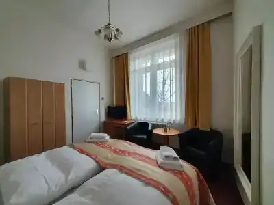 Jana / Pension Domov Mládeže - 4