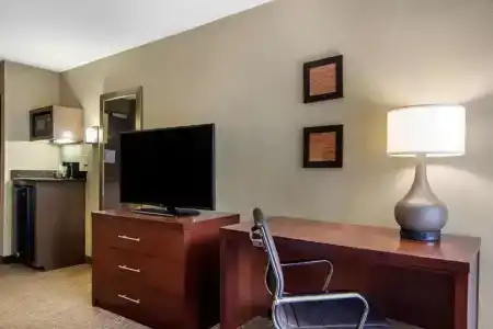 Comfort Inn Sandy Springs – Perimeter - 35