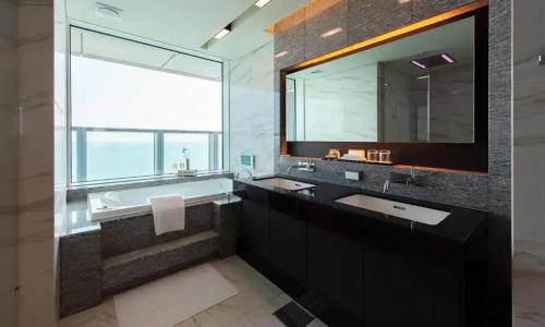 Lct Residence - 101