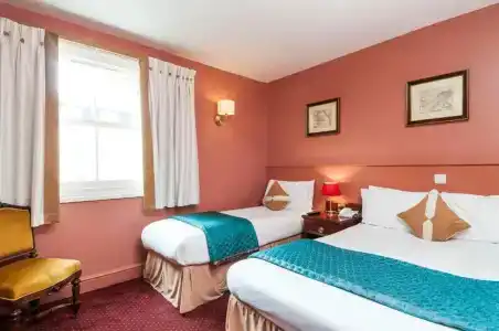 The Castleton - 42