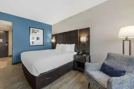 Comfort Inn & Suites Miami International Airport - 40