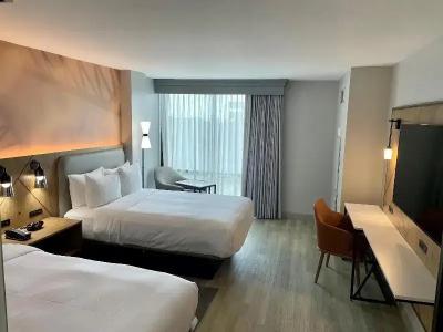 Houston Marriott North - 25