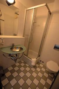 Check Inn Merseburg - 29