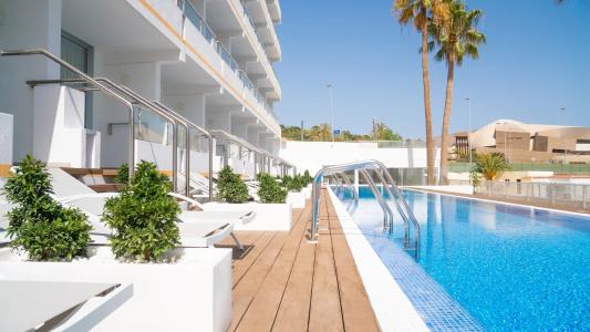 Coral Ocean View - Adults Only - 22