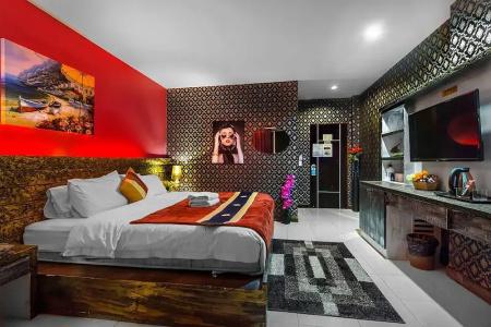 The Shades Boutique at Beach Road - 64