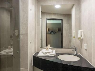 B&B Düsseldorf - Mitte - 10