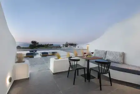 Volcanic Arc Suites - 26
