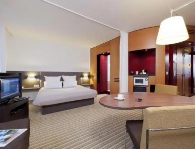 Novotel Suites Lille Europe - 48