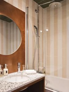 Mercure Paris Gobelins Place d'Italie - 35