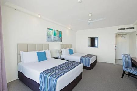 Rydges Esplanade - 113