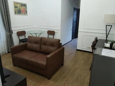 Boutique Living - 114
