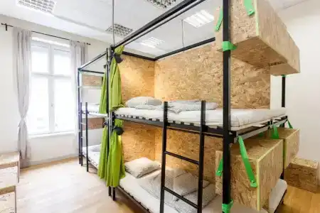 Avenue Hostel - 53