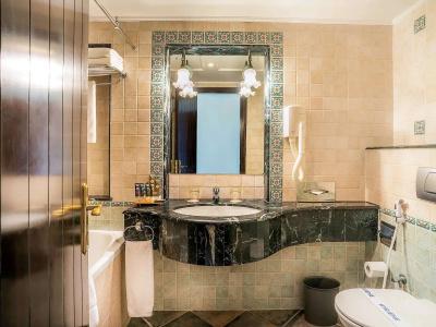 Novotel Bahrain Al Dana - 7