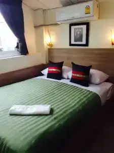 Sukhumvit 20 Guest House - 40