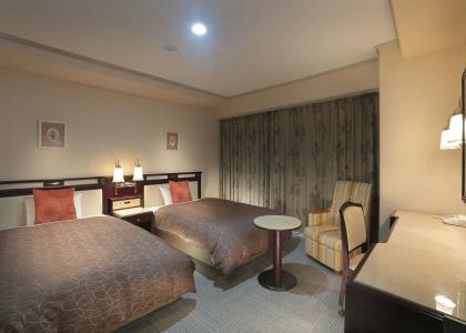 Sasebo Washington - 3