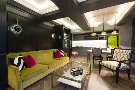 DoubleTree By Hilton Izmir Airport - 1