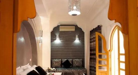 Riad Mazaya - 23