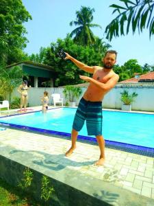 Ocean Bay Surf Resort Weligama - 9