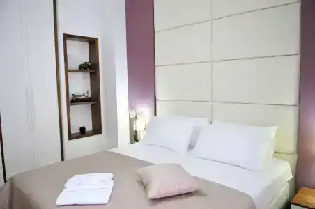 Golden City & Spa - 4